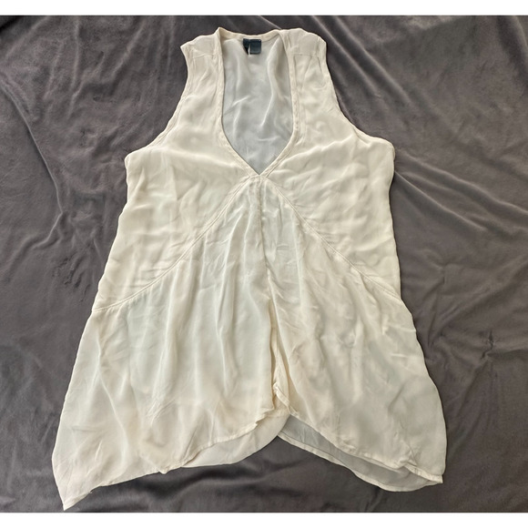 LEFT OF CENTER Tunic Womens Large Cream Sleeveless Asymmetric Flowy Lagenlook - Picture 3 of 8